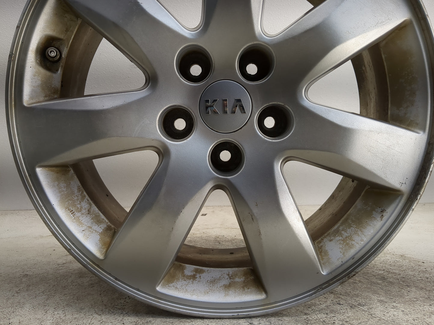 2011-2013 Kia Sorento Oem Wheel Rim 1264487 - Oemusedautoparts1.com