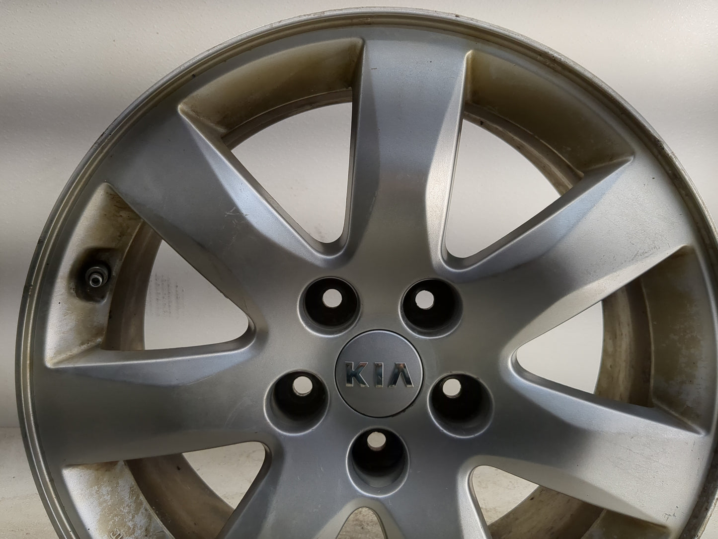 2011-2013 Kia Sorento Oem Wheel Rim 1264487 - Oemusedautoparts1.com