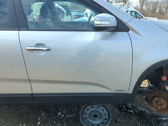 compare product 2011-2013 Kia Sorento Passenger Front Door Oem