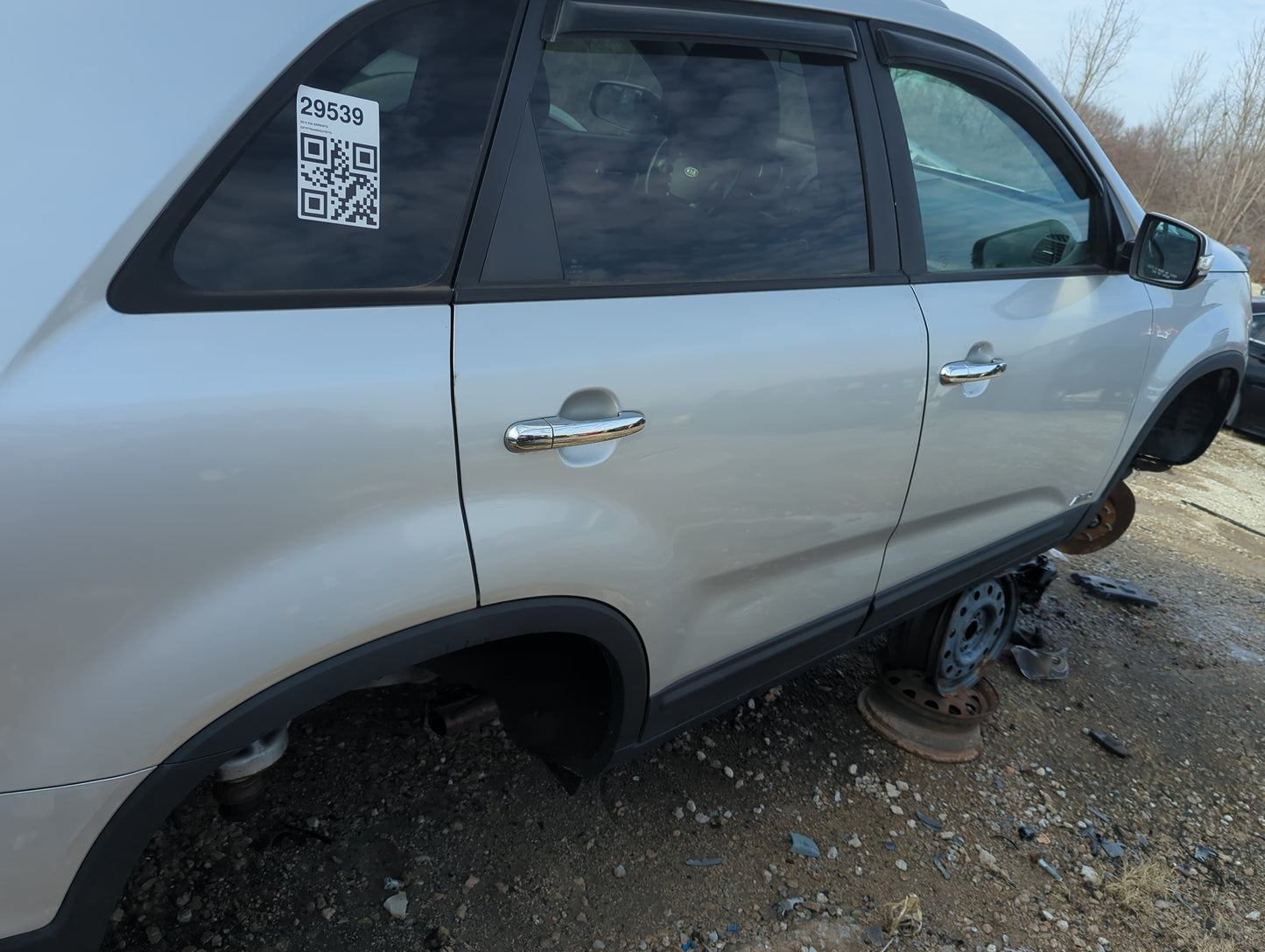 2011-2013 Kia Sorento Passenger Rear Door Oem 1268750 - Oemusedautoparts1.com