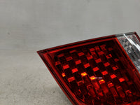 2011-2013 Kia Sorento Tail Light Assembly Passenger Right OEM P/N:92406-1U000 Fits Fits 2011 2012 2013 OEM Used Auto Parts -