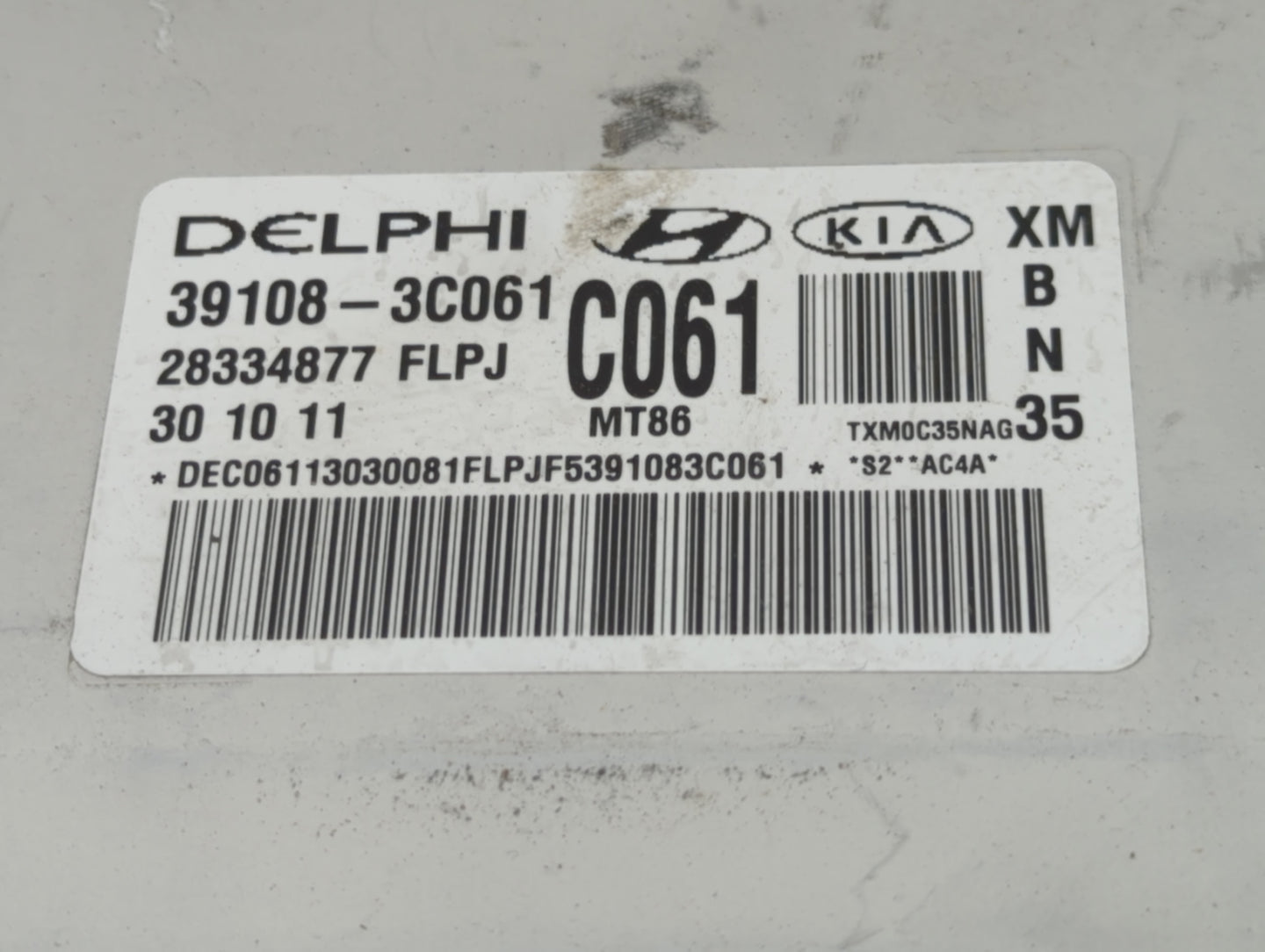 2011-2013 Kia Sorento PCM Engine Control Computer ECU ECM PCU OEM P/N:28334877 39108-3C061 Fits Fits 2011 2012 2013 OEM Used