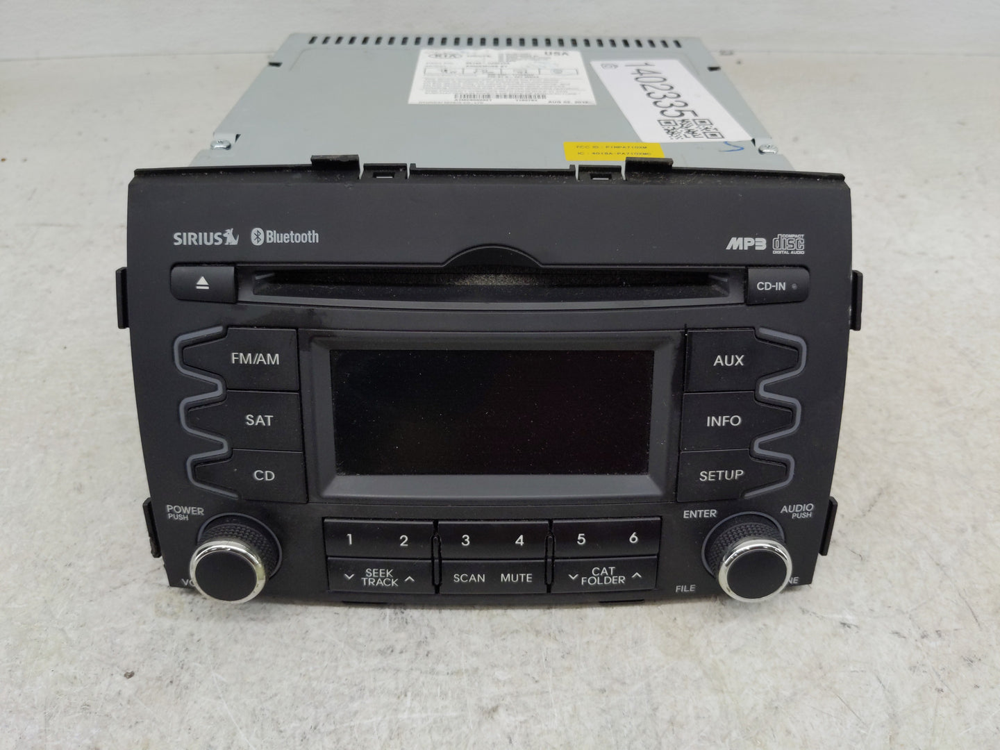 2011-2013 Kia Sorento Radio AM FM Cd Player Receiver Replacement P/N:96140-1U201CA Fits Fits 2011 2012 2013 OEM Used Auto Pa