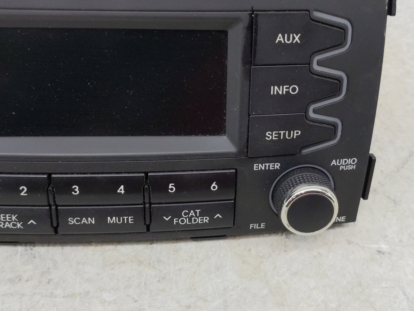 2011-2013 Kia Sorento Radio AM FM Cd Player Receiver Replacement P/N:96140-1U201CA Fits Fits 2011 2012 2013 OEM Used Auto Pa