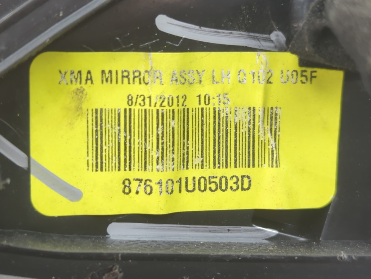 2011-2015 Kia Sorento Driver Side View Mirror - Left Door Mirror OEM Used - Oemusedautoparts1.com