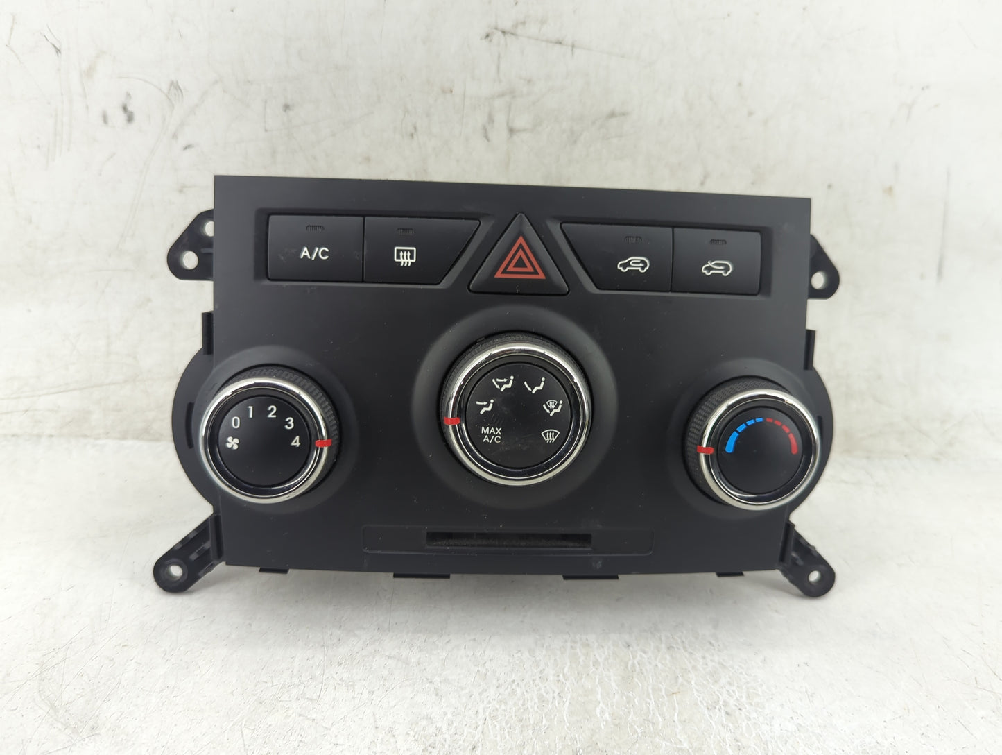 2011-2013 Kia Sorento Climate Control Module Temperature AC/Heater Replacement P/N:97250-1U450 97250-1U255 Fits OEM Used Aut