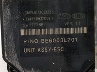 2011-2013 Kia Sorento ABS Pump Control Module Replacement P/N:58910-1U860 58910-1U960 Fits Fits 2011 2012 2013 OEM Used Auto