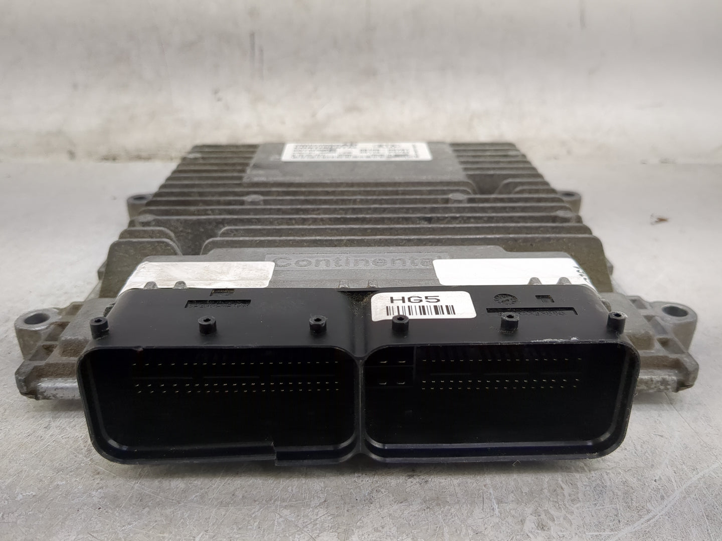 2012-2013 Kia Sorento PCM Engine Control Computer ECU ECM PCU OEM P/N:39103-2G761 39113-2G761, 5WY4V30D Fits Fits 2012 2013 