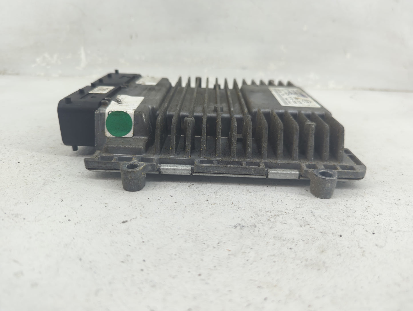 2012-2013 Kia Sorento PCM Engine Control Computer ECU ECM PCU OEM P/N:39103-2G761 39113-2G761, 5WY4V30D Fits Fits 2012 2013 