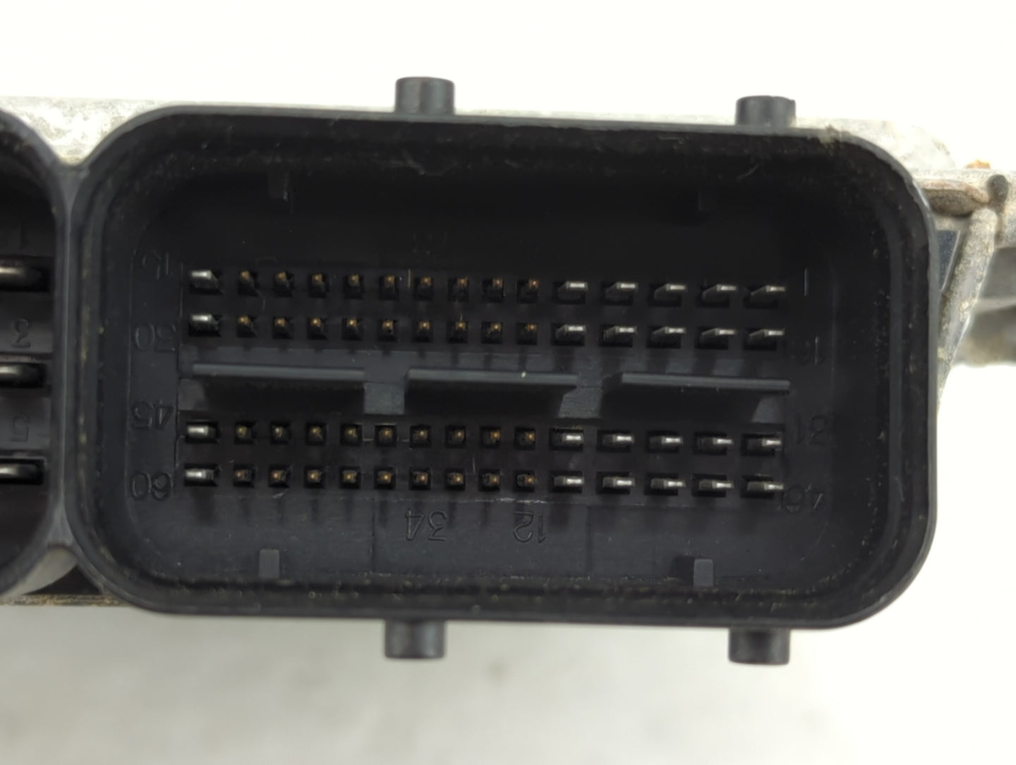 2011-2013 Kia Sorento PCM Engine Control Computer ECU ECM PCU OEM P/N:39133-2G130 39103-2G130, 5WY4A19C Fits Fits 2011 2012 