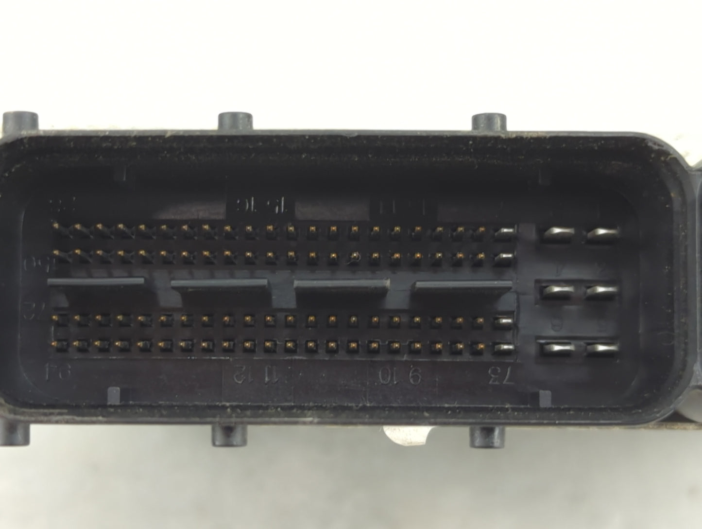 2011-2013 Kia Sorento PCM Engine Control Computer ECU ECM PCU OEM P/N:39133-2G130 39103-2G130, 5WY4A19C Fits Fits 2011 2012 
