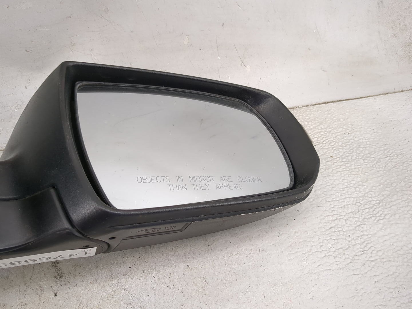 2011-2015 Kia Sorento Passenger Side View Mirror - Right Door Mirror OEM Used - Oemusedautoparts1.com