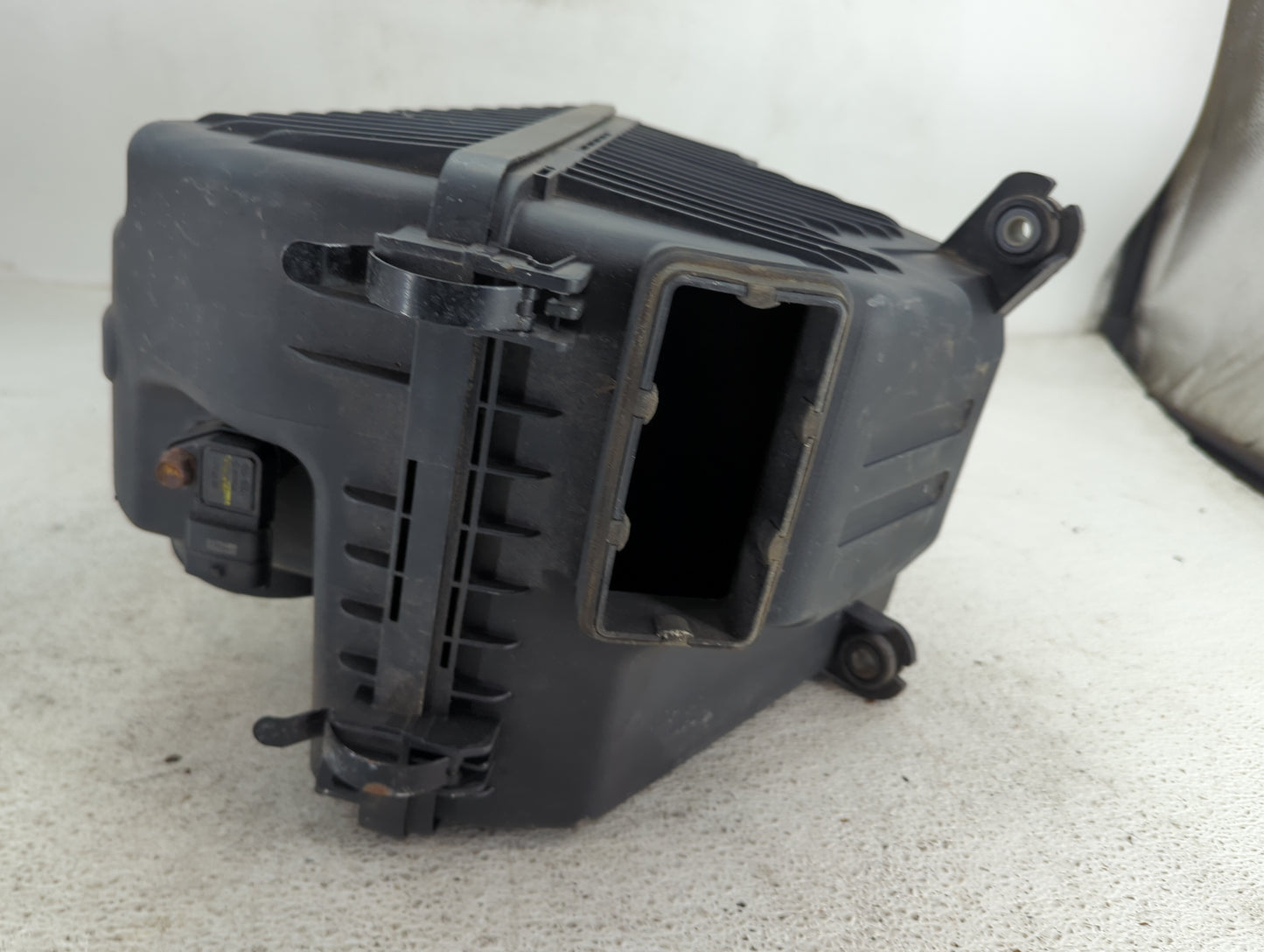 2011-2013 Kia Sorento Air Cleaner Intake-duct Hose Tube 1495356 - Oemusedautoparts1.com