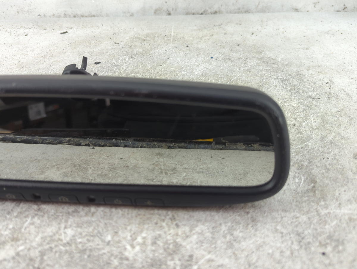 2011-2020 Kia Sorento Interior Rear View Mirror Replacement OEM P/N:E11 026006 NZLZTVHL3 Fits OEM Used Auto Parts - Oemuseda