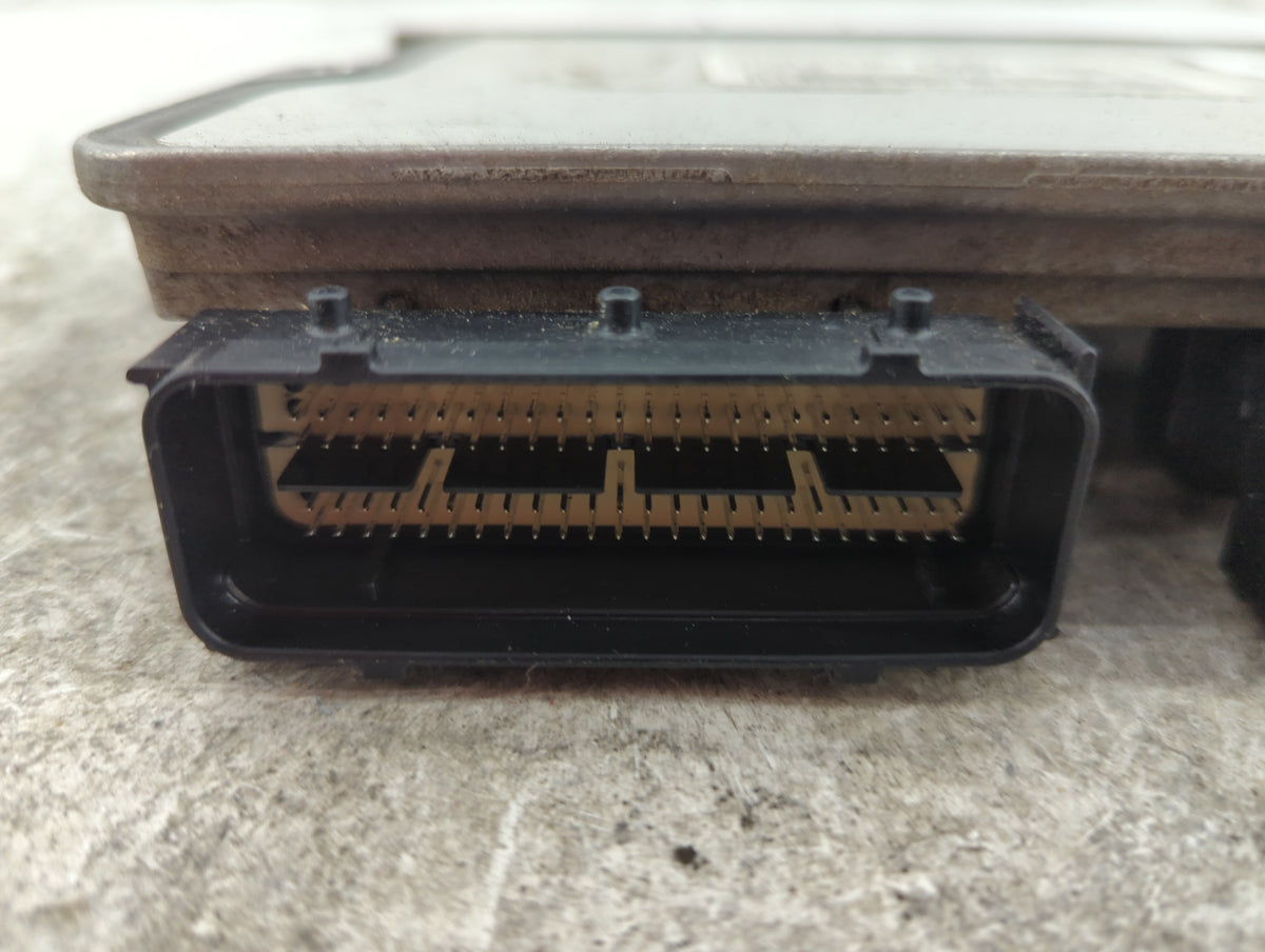 2011-2013 Kia Sorento PCM Engine Control Computer ECU ECM PCU OEM P/N:39108-3C062 28353399 Fits 2011 2012 2013 OEM Used Auto