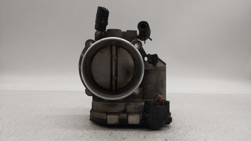 2012-2015 Kia Sorento Throttle Body P/N:35100-2G700 Fits Fits 2011 2012 2013 2014 2015 2016 OEM Used Auto Parts - Oemusedaut