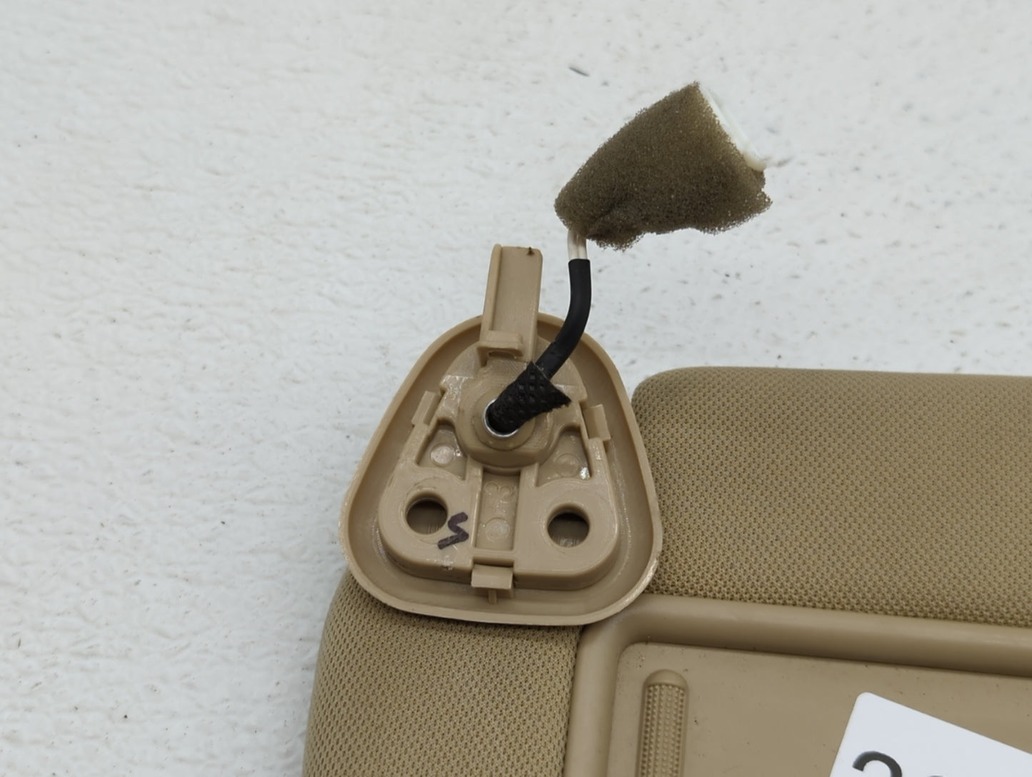 2011-2015 Kia Sorento Sun Visor Shade Replacement Passenger Right Mirror Fits Fits 2011 2012 2013 2014 2015 OEM Used Auto Pa