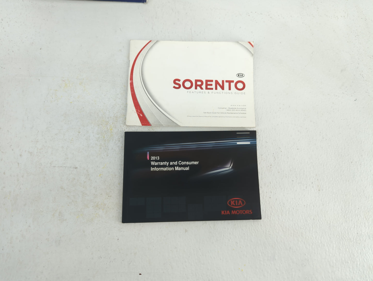2013 Kia Sorento Owners Manual Book Guide OEM Used Auto Parts - Oemusedautoparts1.com