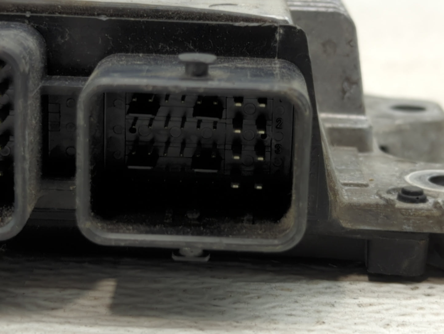 2012-2013 Kia Sorento PCM Engine Control Computer ECU ECM PCU OEM P/N:NEC043-631 Fits Fits 2012 2013 OEM Used Auto Parts - O