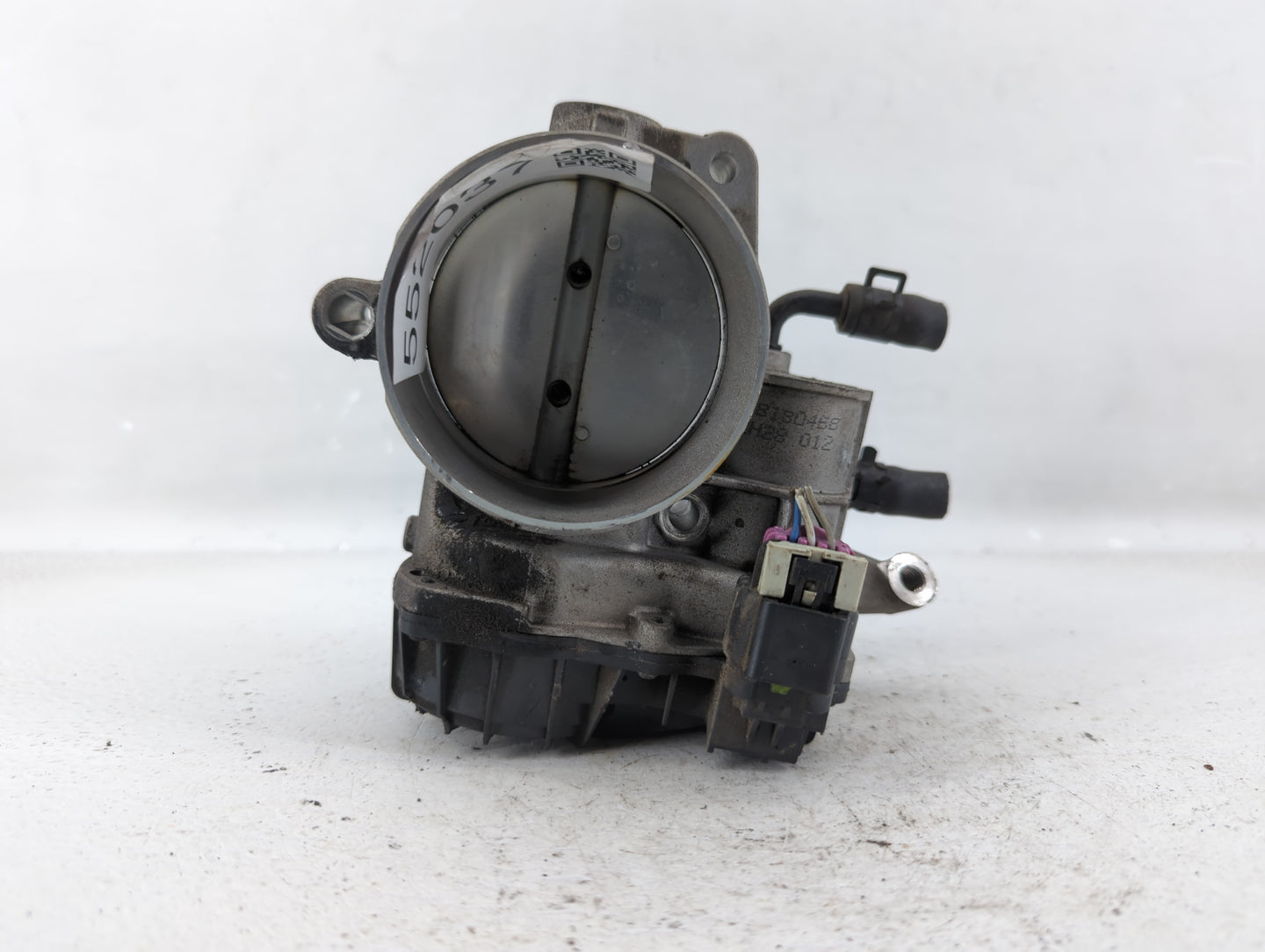 2011-2013 Kia Sorento Throttle Body P/N:35100-3C700 28099075 Fits Fits 2010 2011 2012 2013 2014 OEM Used Auto Parts - Oemuse