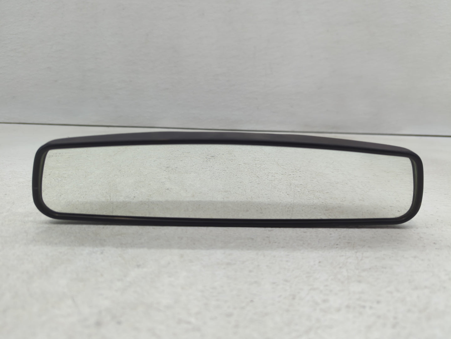 2011-2015 Kia Sorento Interior Rear View Mirror Replacement OEM P/N:E8011083 Fits OEM Used Auto Parts - Oemusedautoparts1.co