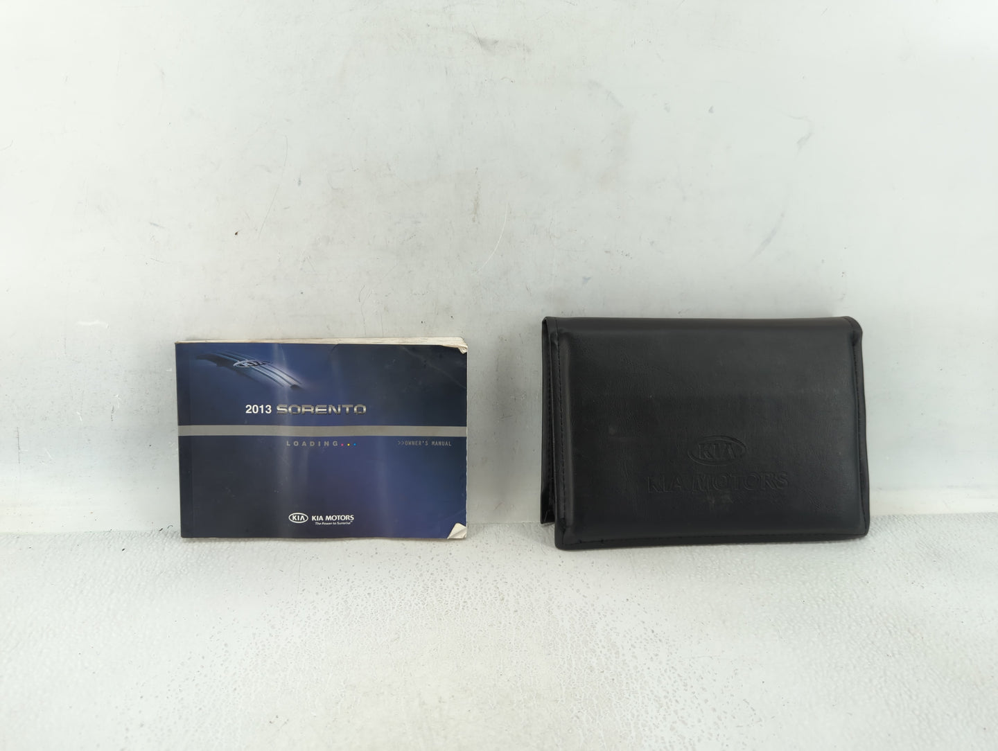 2013 Kia Sorento Owners Manual Book Guide P/N:A2P0-EU22A OEM Used Auto Parts - Oemusedautoparts1.com