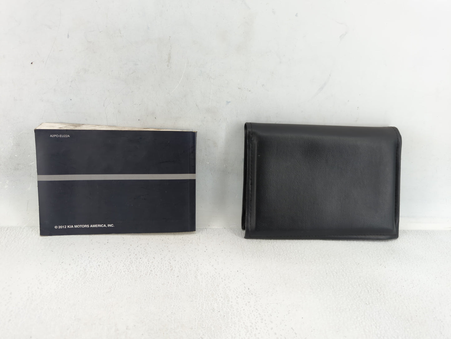 2013 Kia Sorento Owners Manual Book Guide P/N:A2P0-EU22A OEM Used Auto Parts - Oemusedautoparts1.com