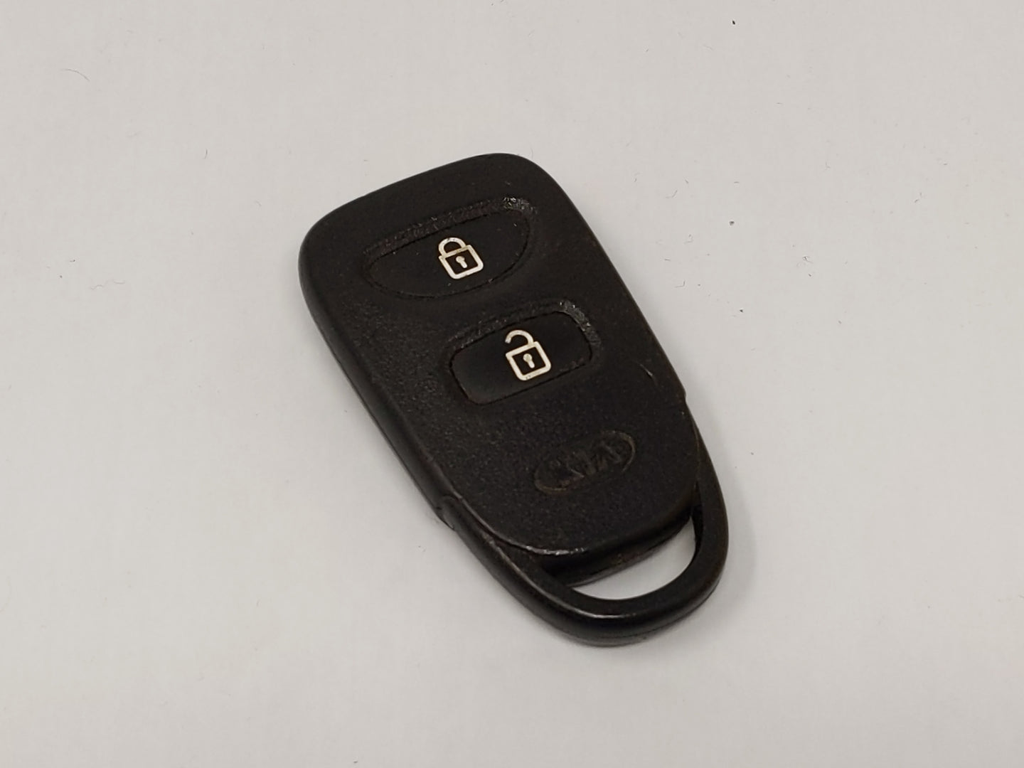 2009-2013 Kia Sorento Keyless Entry Remote Pinha-T036 3 Buttons - Oemusedautoparts1.com