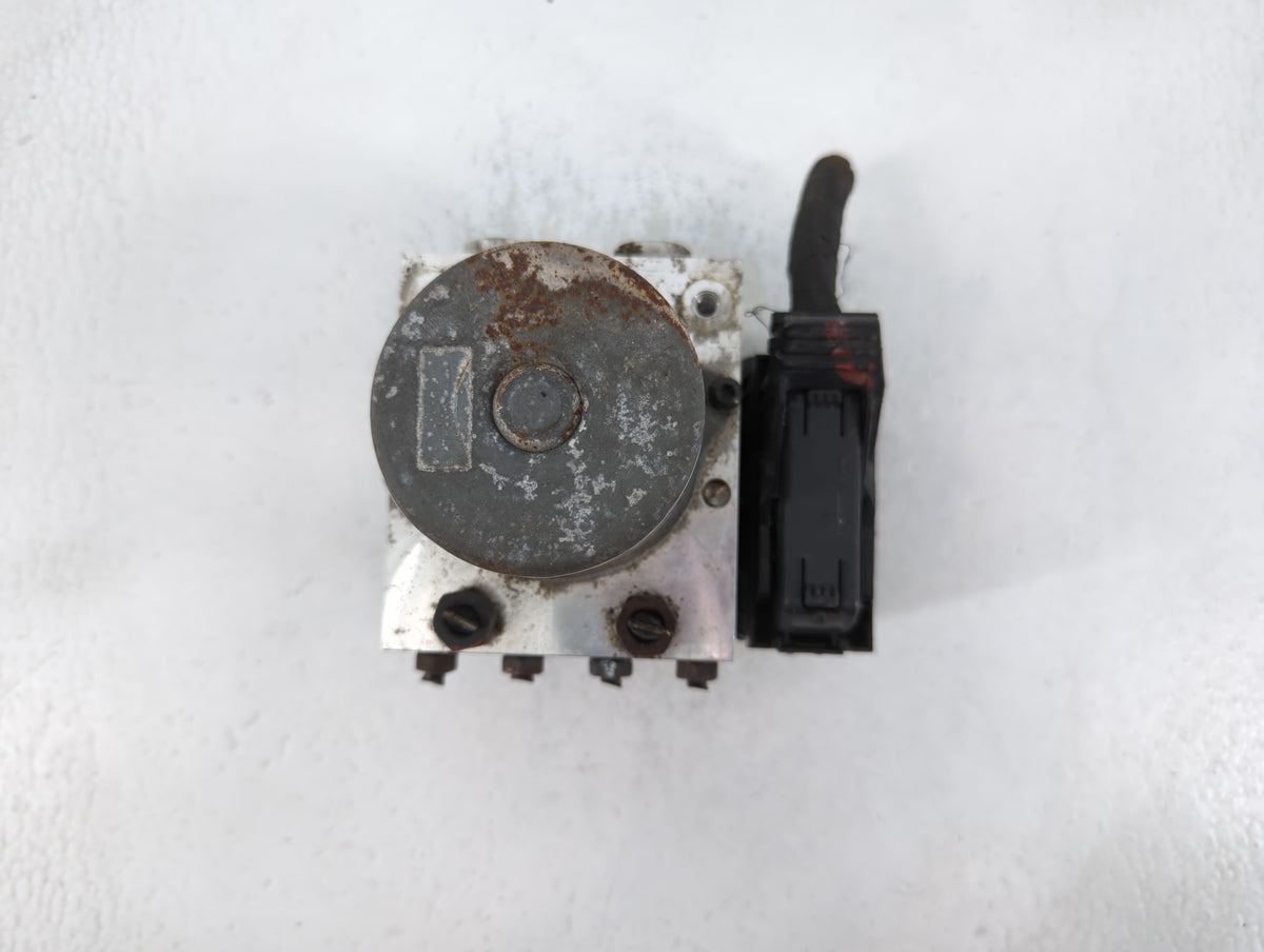 2013 Kia Sorento Anti-Lock Brake ABS Pump Module Actuator OEM P/N:BE6003L701 Fits OEM Used Auto Parts - Oemusedautoparts1.co