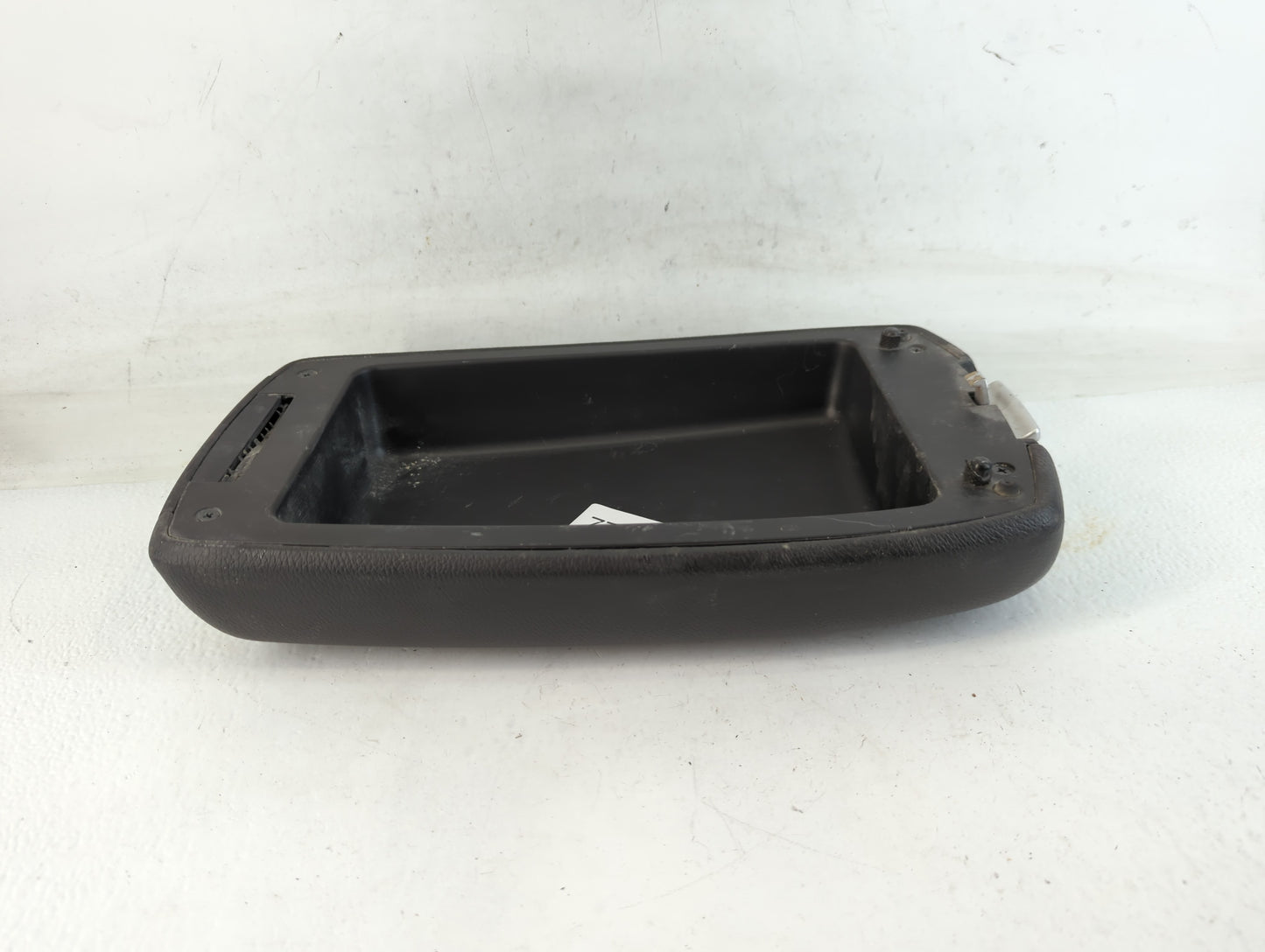 2013 Kia Sorento Center Console Armrest Cover Lid Fits OEM Used Auto Parts - Oemusedautoparts1.com