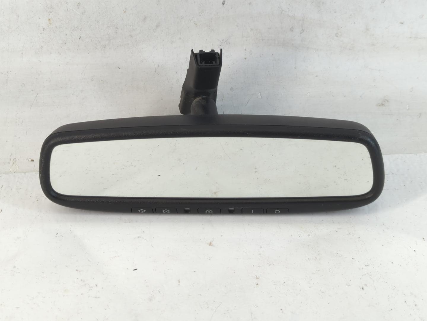 2011-2015 Kia Sorento Interior Rear View Mirror Replacement OEM P/N:E11026006 Fits OEM Used Auto Parts - Oemusedautoparts1.c