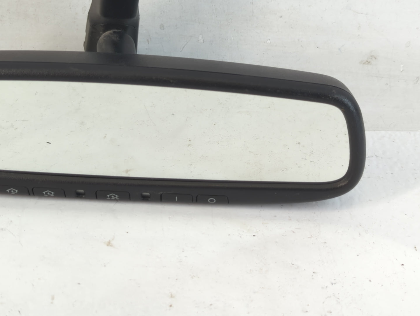 2011-2015 Kia Sorento Interior Rear View Mirror Replacement OEM P/N:E11026006 Fits OEM Used Auto Parts - Oemusedautoparts1.c