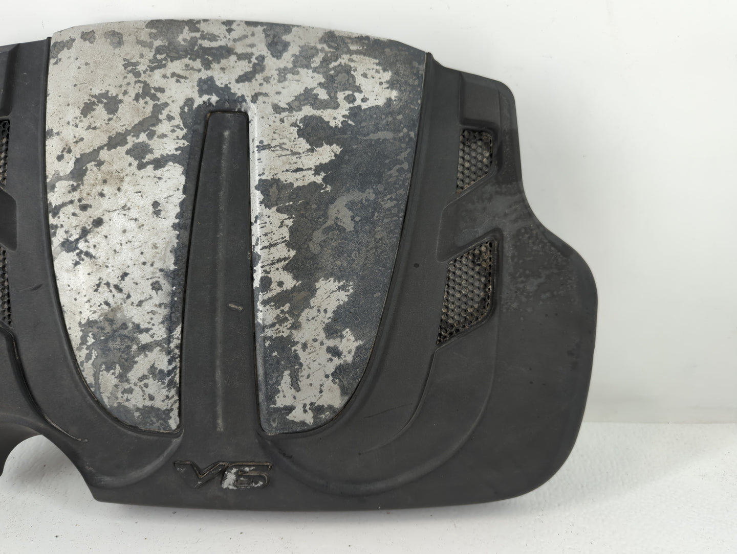 2013 Kia Sorento Engine Cover - Oemusedautoparts1.com