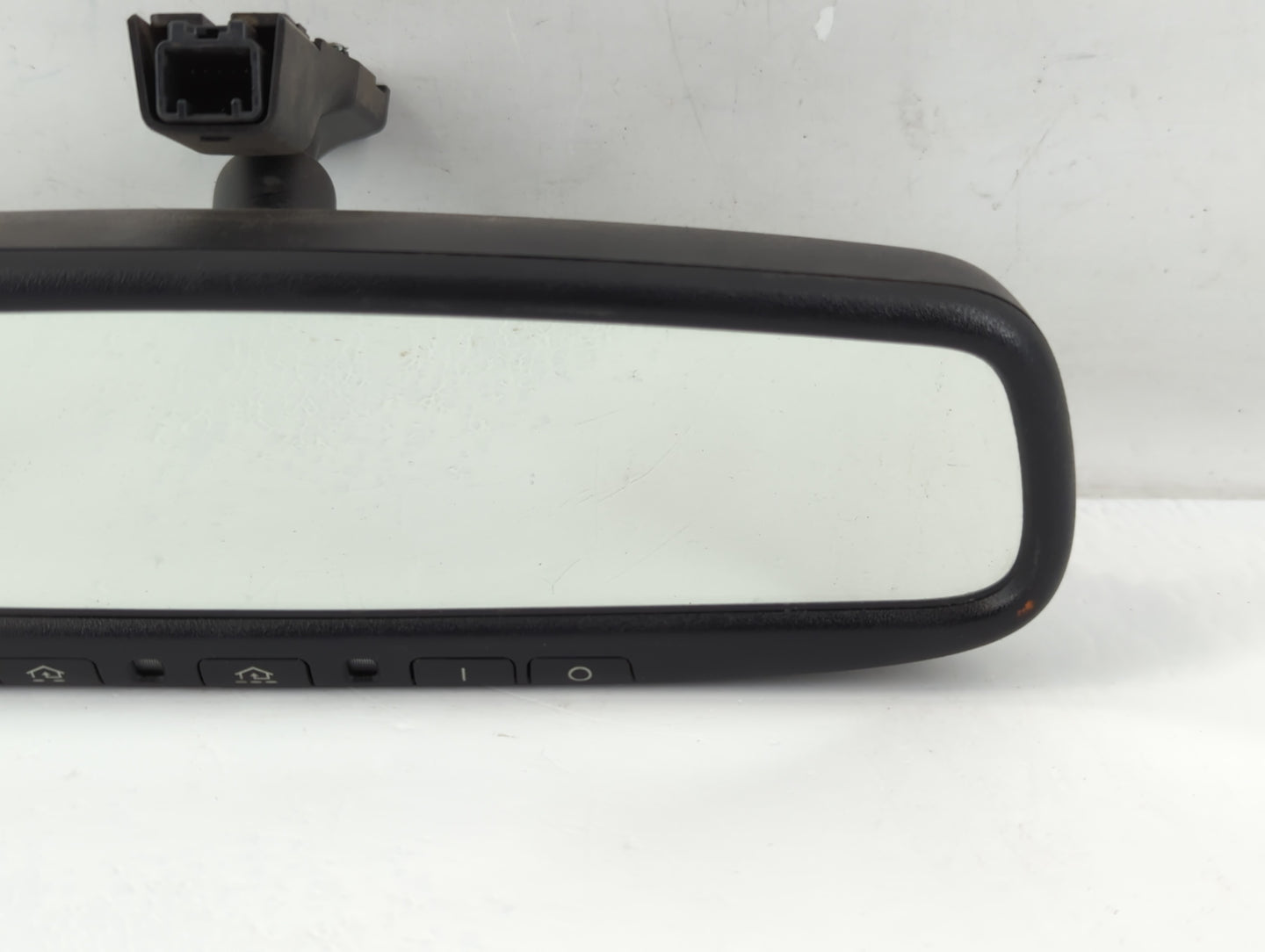2011-2020 Kia Sorento Interior Rear View Mirror Replacement OEM P/N:E11026006 Fits OEM Used Auto Parts - Oemusedautoparts1.c