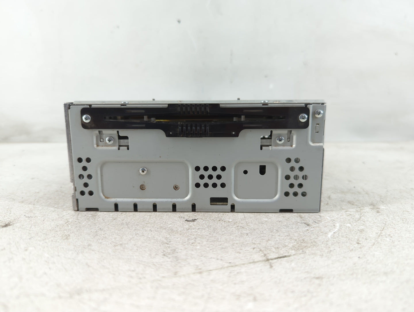 2012-2013 Kia Soul Radio AM FM Cd Player Receiver Replacement Fits Fits 2012 2013 OEM Used Auto Parts - Oemusedautoparts1.co