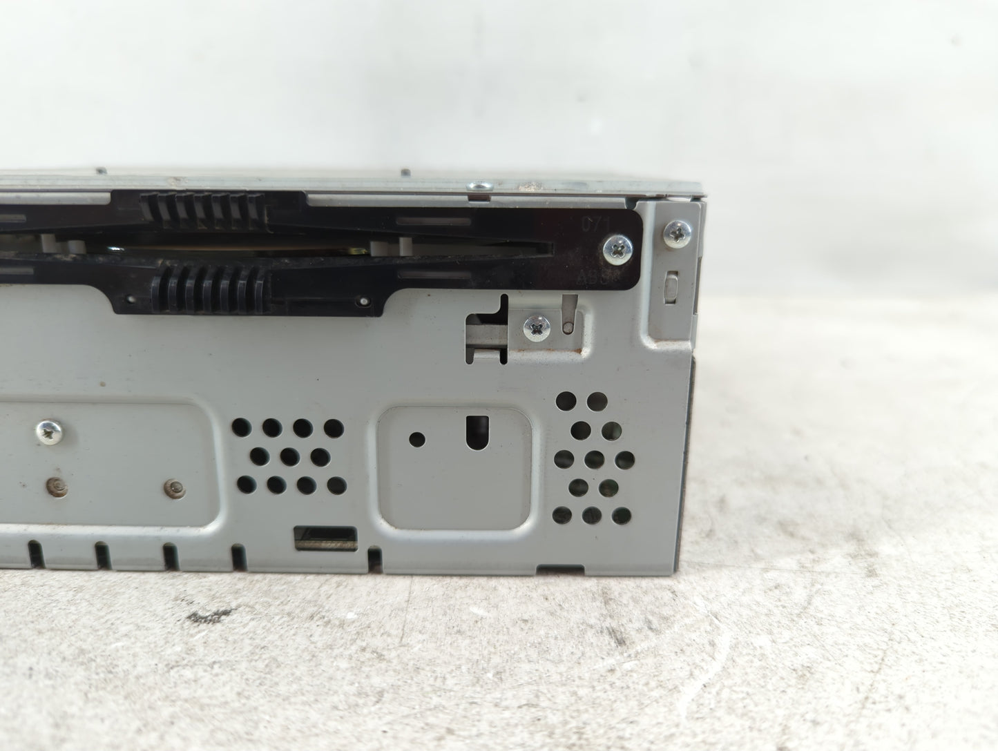 2012-2013 Kia Soul Radio AM FM Cd Player Receiver Replacement Fits Fits 2012 2013 OEM Used Auto Parts - Oemusedautoparts1.co