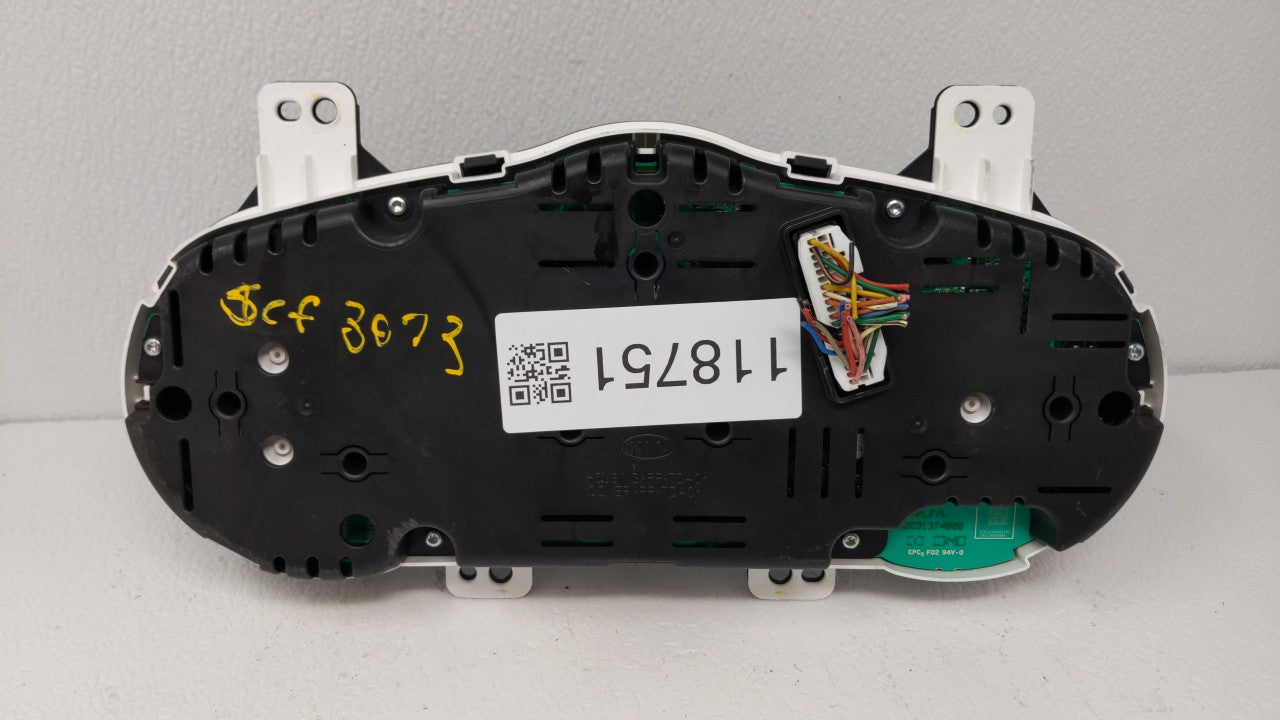 2012-2013 Kia Soul Instrument Cluster Speedometer Gauges P/N:94009-2K380 Fits Fits 2012 2013 OEM Used Auto Parts - Oemusedau