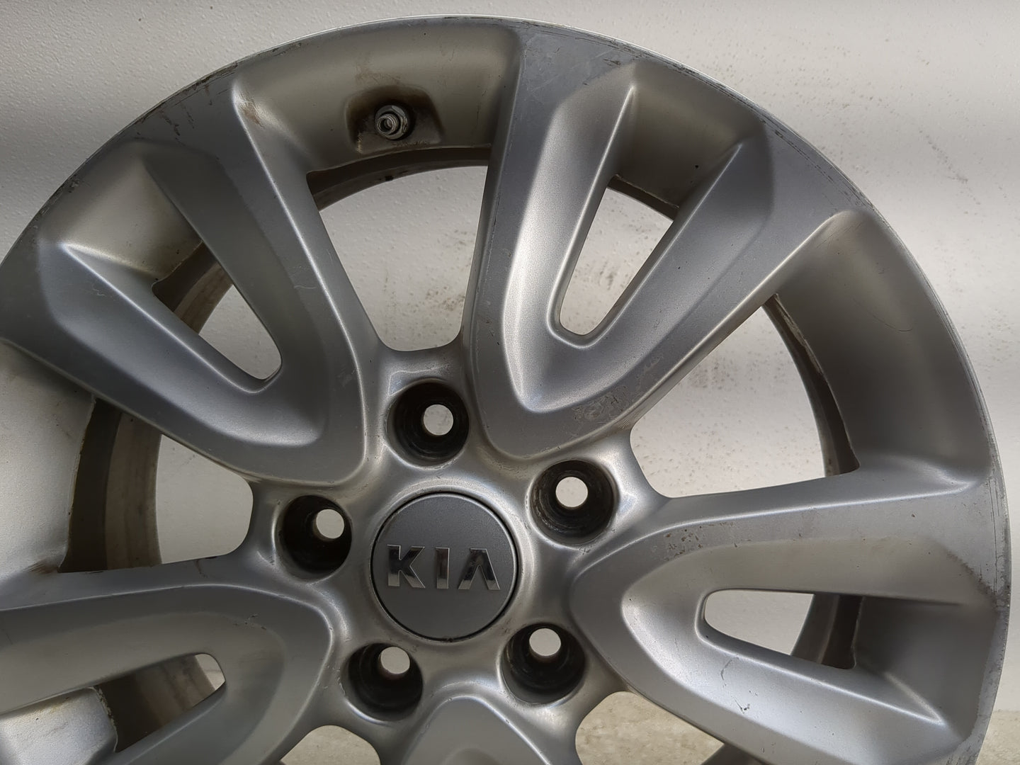 2012-2013 Kia Soul Oem Wheel Rim - Oemusedautoparts1.com