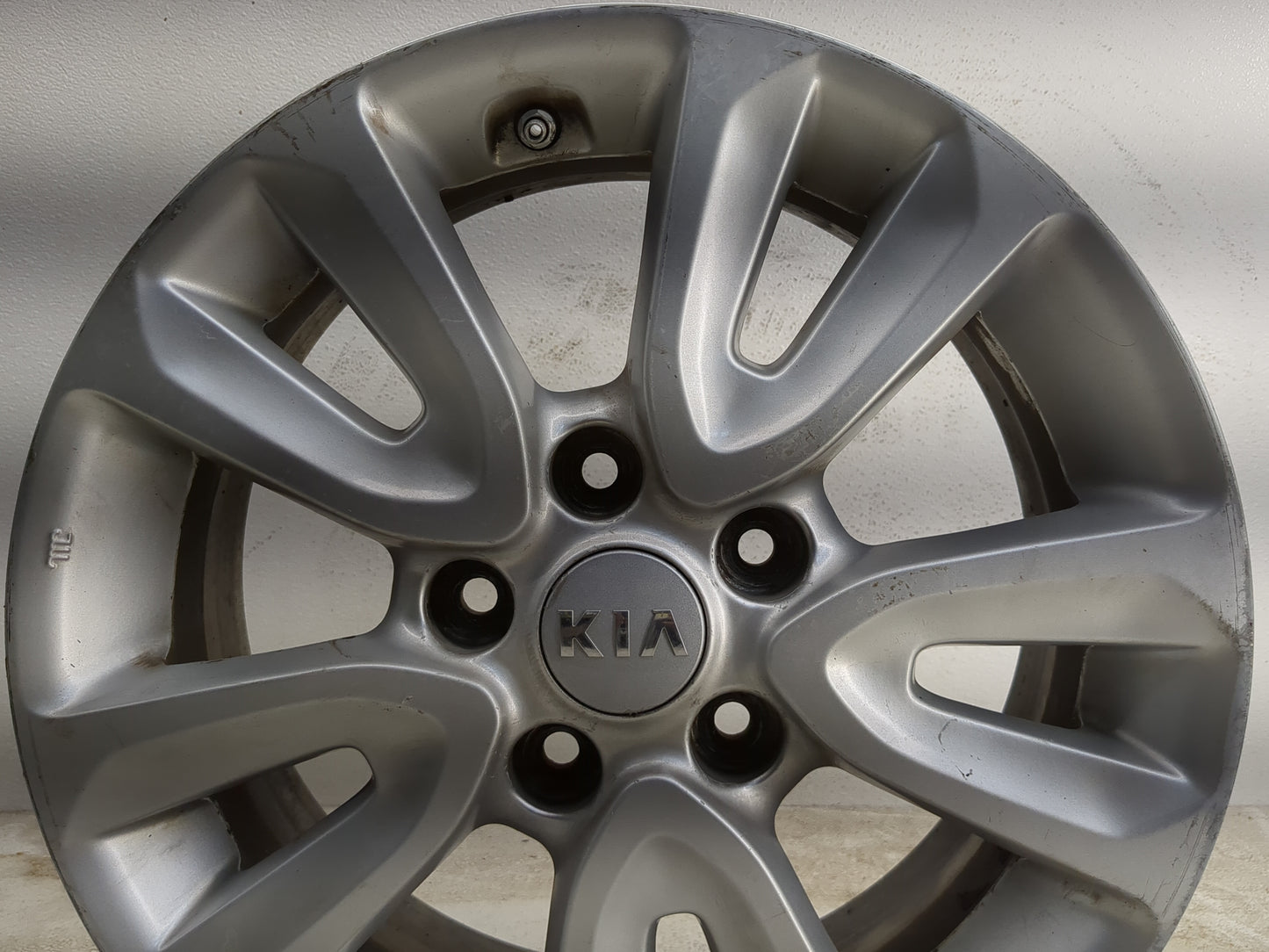 2012-2013 Kia Soul Oem Wheel Rim - Oemusedautoparts1.com