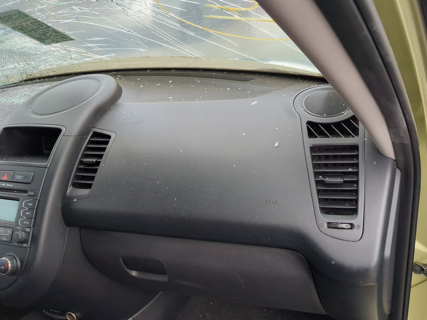 2012-2013 Kia Soul Air Bag Passenger Right Dashboard OEM Fits Fits 2012 2013 OEM Used Auto Parts - Oemusedautoparts1.com