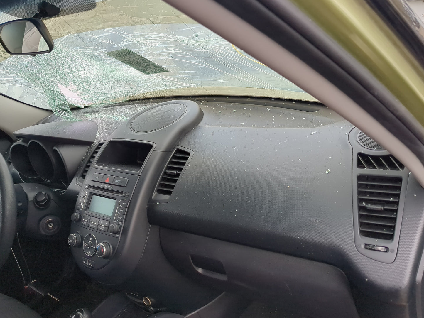 2012-2013 Kia Soul Air Bag Passenger Right Dashboard OEM Fits Fits 2012 2013 OEM Used Auto Parts - Oemusedautoparts1.com