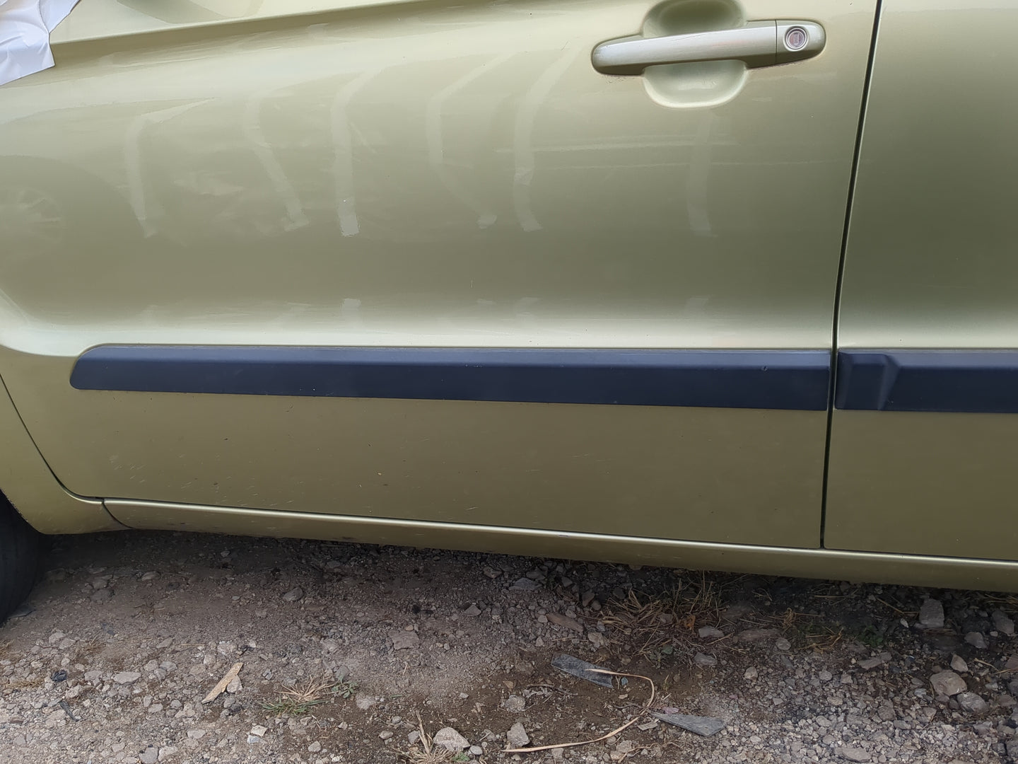 2010-2013 Kia Soul Driver Front Door Oem - Oemusedautoparts1.com