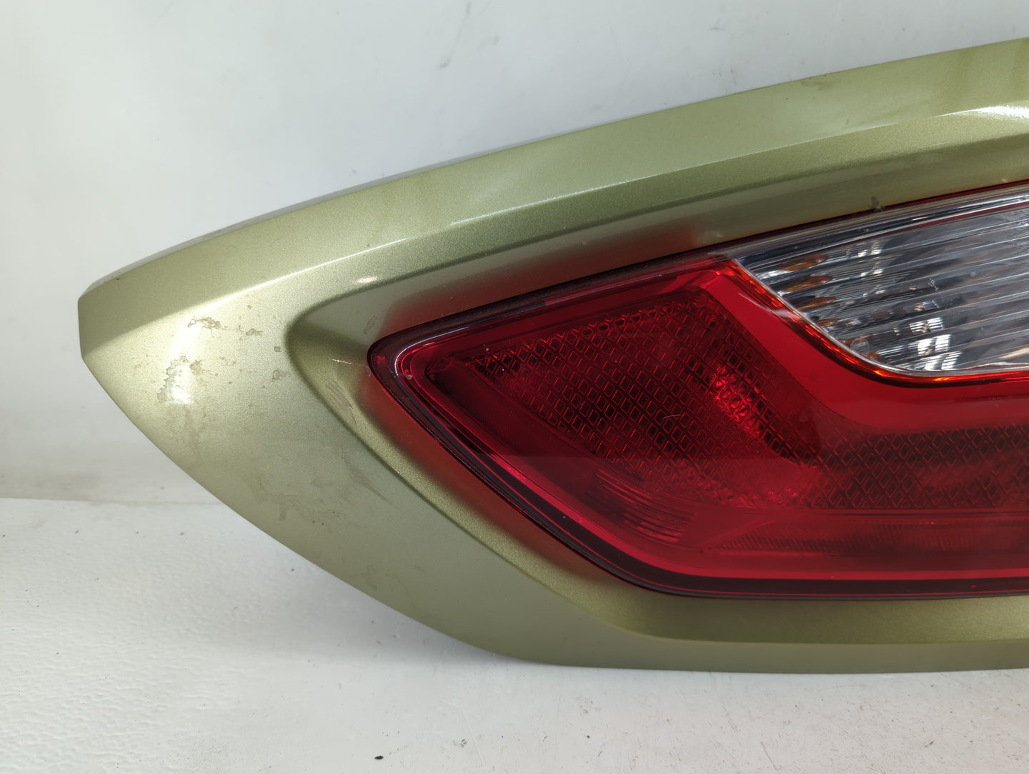 2012-2013 Kia Soul Tail Light Assembly Driver Left OEM Fits Fits 2012 2013 OEM Used Auto Parts - Oemusedautoparts1.com
