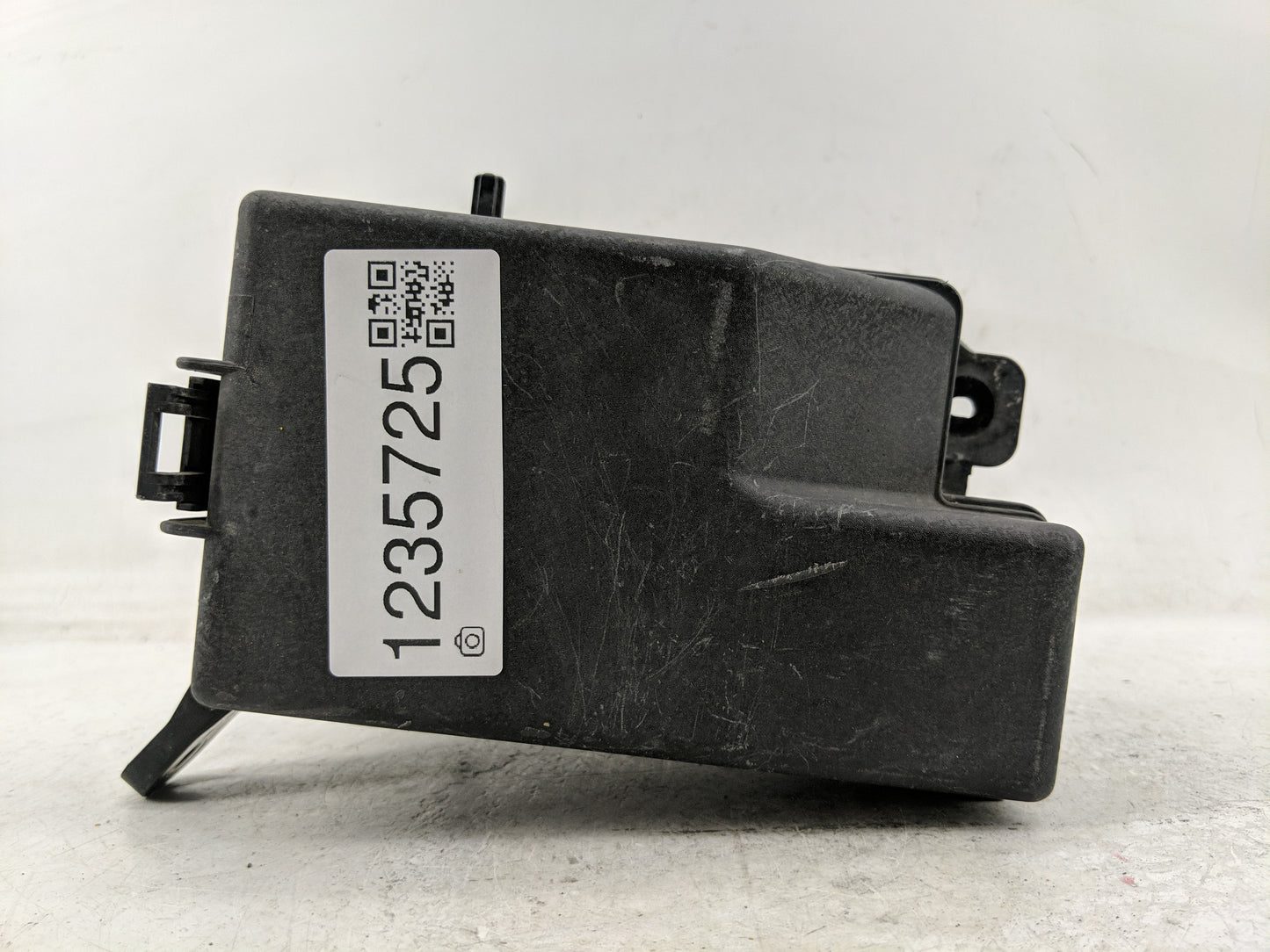 2012-2013 Kia Soul Fusebox Fuse Box Panel Relay Module P/N:914182K163 91307 2S480 Fits Fits 2012 2013 OEM Used Auto Parts - 