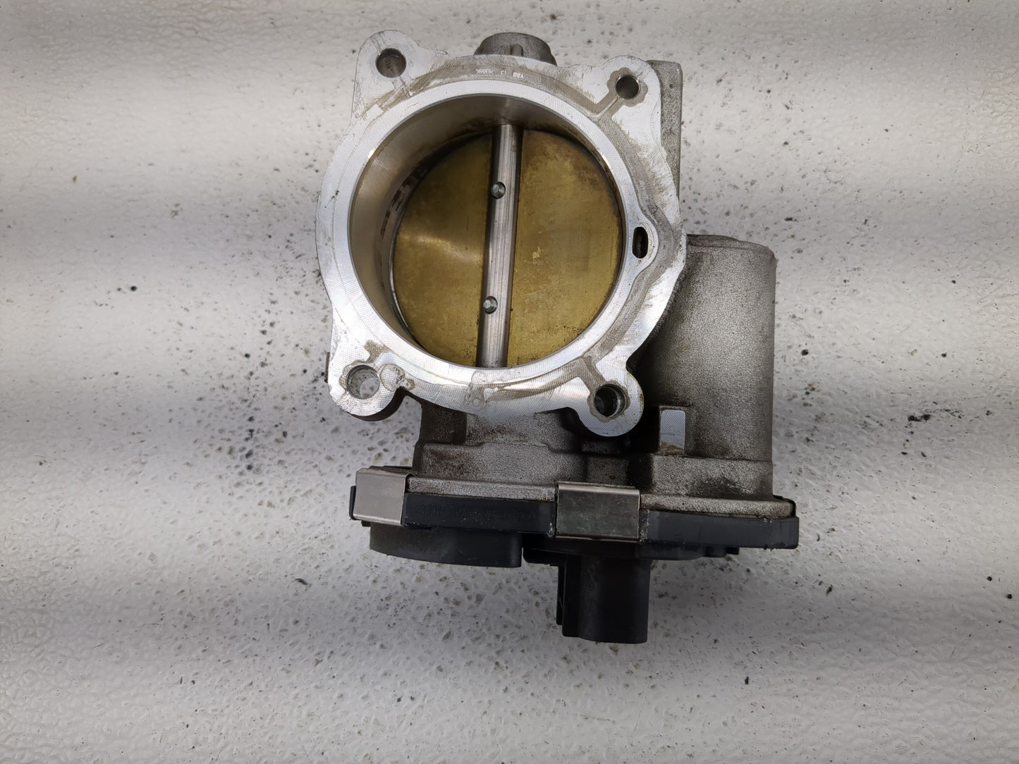 2012-2013 Kia Soul Throttle Body Fits Fits 2012 2013 2014 2015 2016 2018 2019 2020 2021 OEM Used Auto Parts - Oemusedautopar