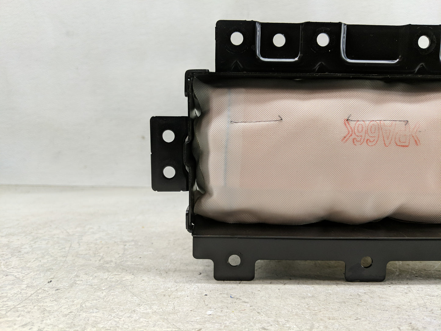 2012-2013 Kia Soul Air Bag Passenger Right Dashboard OEM Fits Fits 2012 2013 OEM Used Auto Parts - Oemusedautoparts1.com