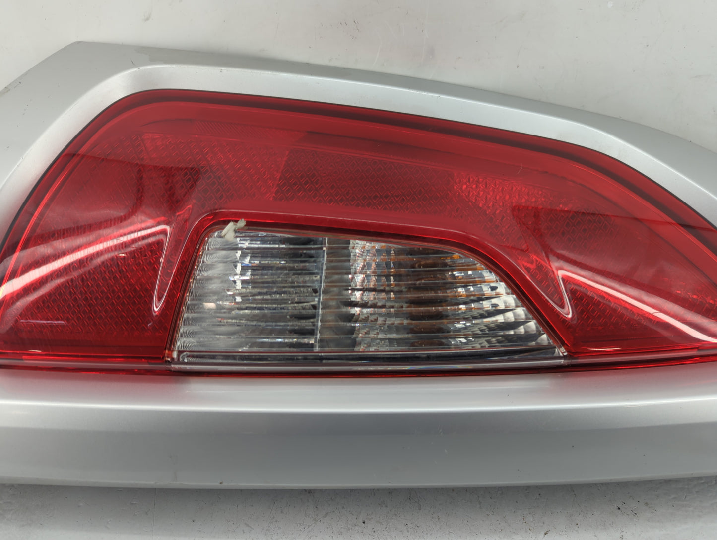 2012-2013 Kia Soul Tail Light Assembly Driver Left OEM P/N:E1313317 Fits Fits 2012 2013 OEM Used Auto Parts - Oemusedautopar