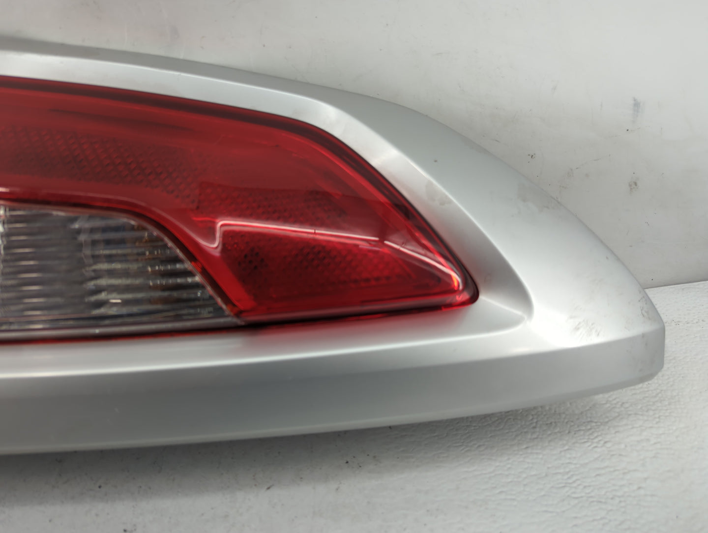 2012-2013 Kia Soul Tail Light Assembly Driver Left OEM P/N:E1313317 Fits Fits 2012 2013 OEM Used Auto Parts - Oemusedautopar