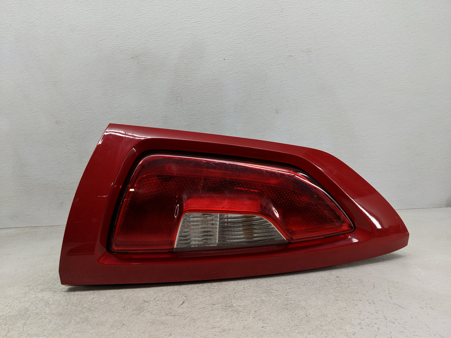 2012-2013 Kia Soul Tail Light Assembly Driver Left OEM Fits Fits 2012 2013 OEM Used Auto Parts - Oemusedautoparts1.com