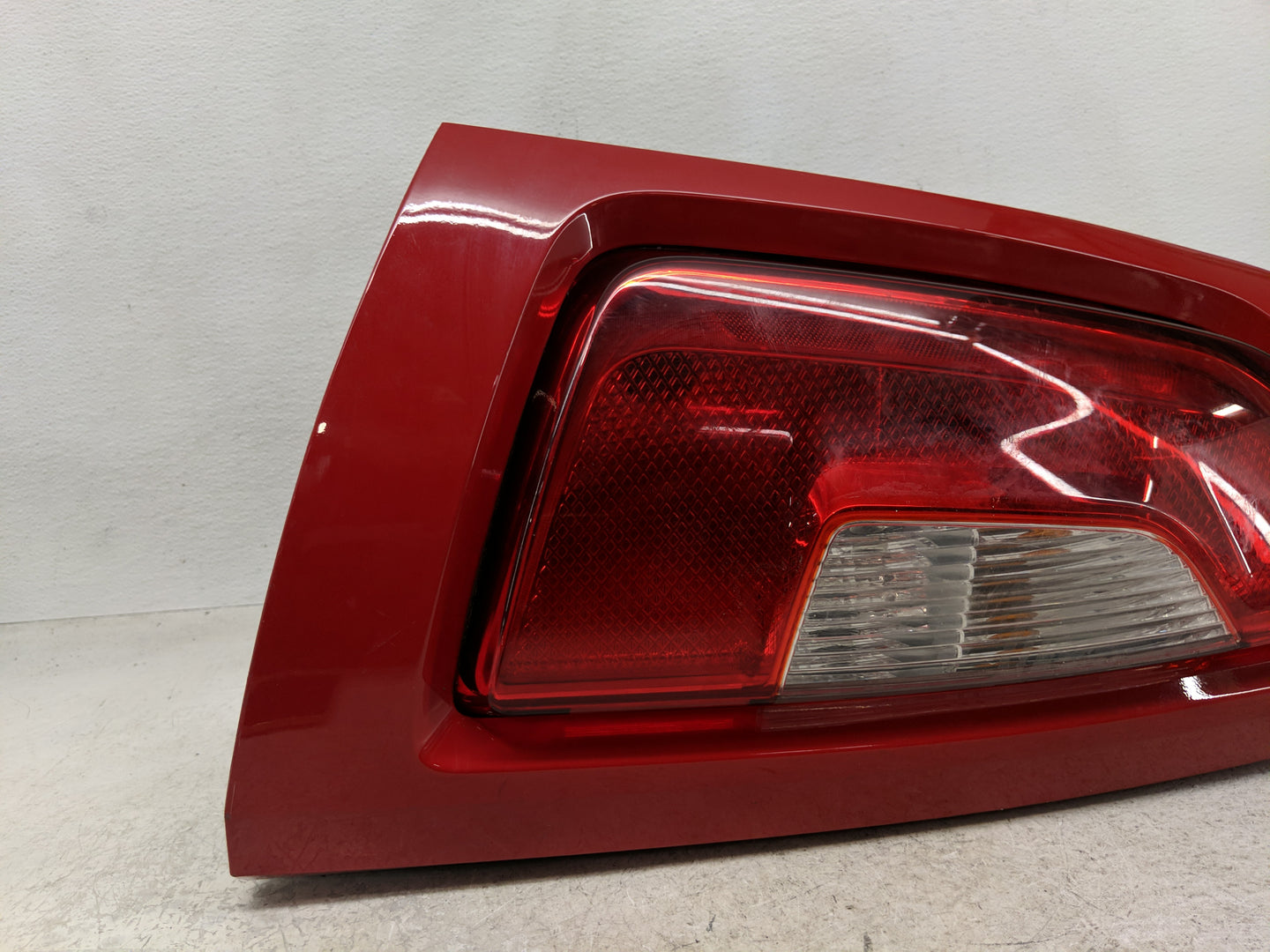 2012-2013 Kia Soul Tail Light Assembly Driver Left OEM Fits Fits 2012 2013 OEM Used Auto Parts - Oemusedautoparts1.com